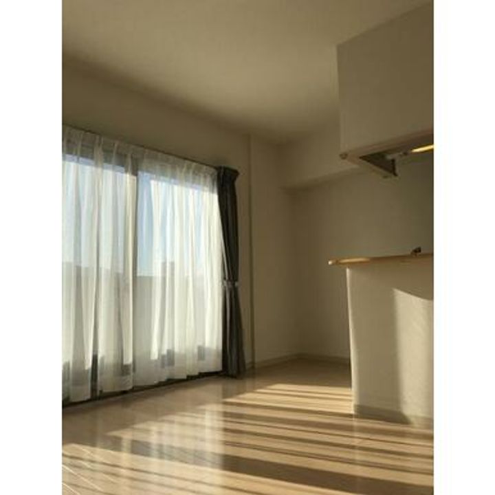 ローゼンコート禄屋の居間