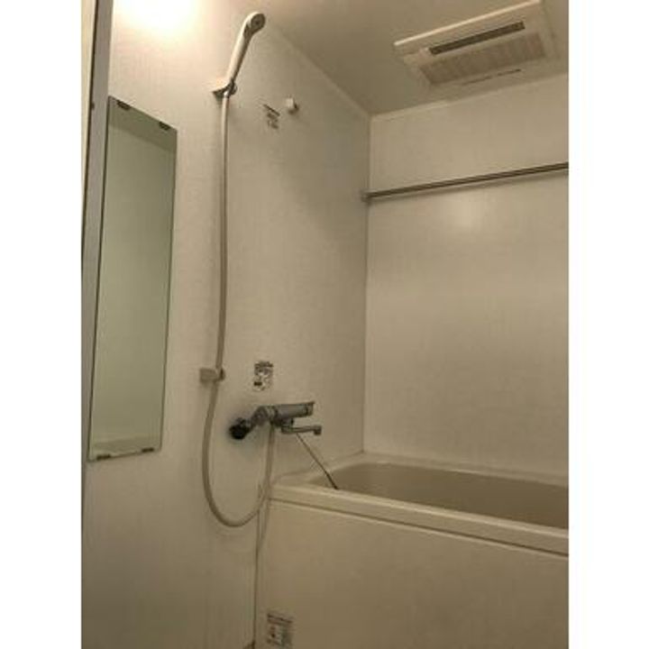 ローゼンコート禄屋の風呂