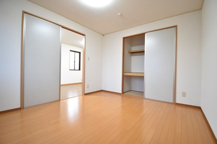 ハイツ田園 Ⅱ A棟102の内装