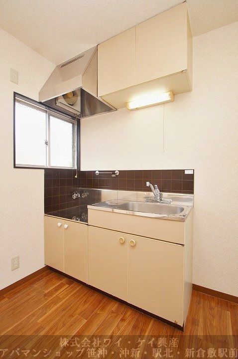 岡山県浅口郡里庄町大字新庄(アパート)の賃貸物件105のキッチン