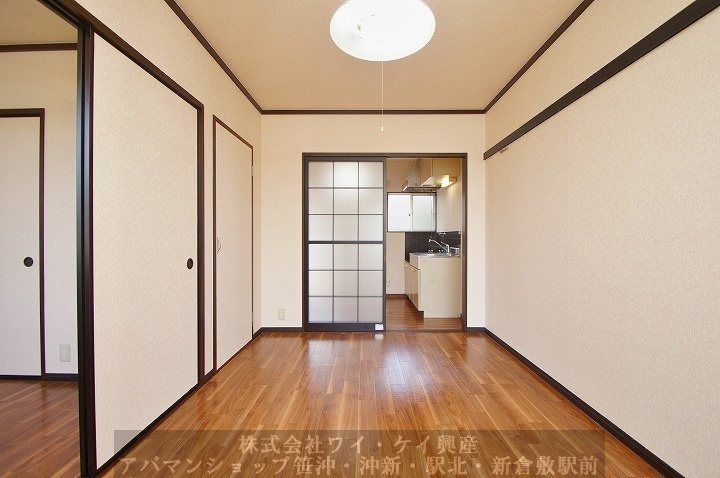 岡山県浅口郡里庄町大字新庄(アパート)の賃貸物件105の居間