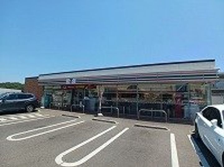 グラン ボヌールの周辺