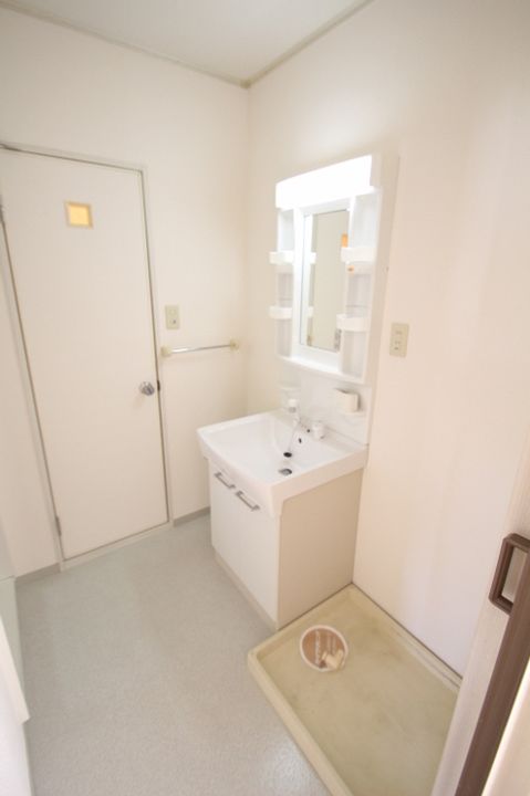 ロイヤルコート円座 B棟101のその他画像