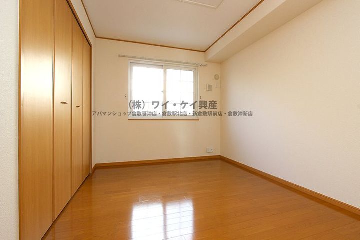 サンクレスト B105の居間