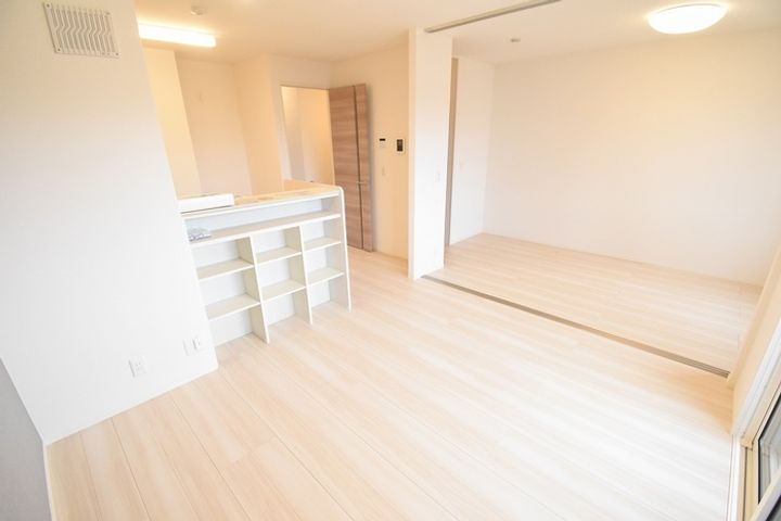 カーサ仏生山Ⅶ202の居間