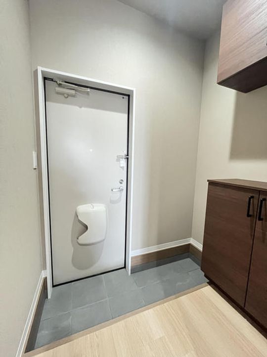 岡山県倉敷市玉島(アパート)の賃貸物件103の玄関