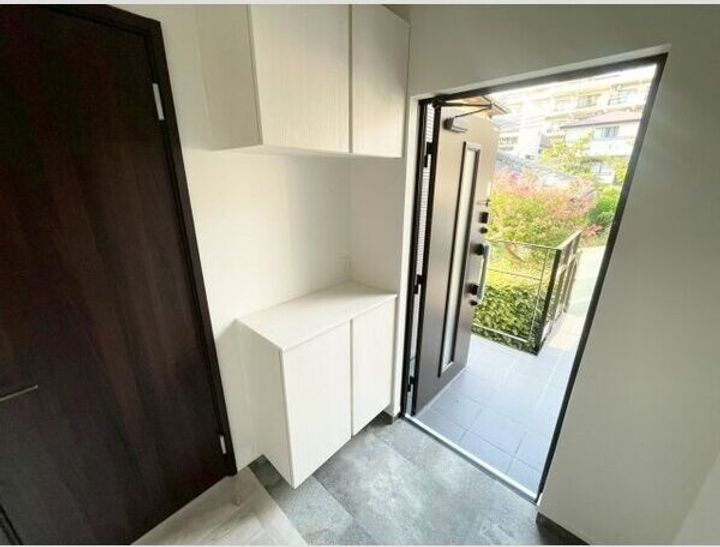 愛知県名古屋市天白区塩釜口1丁目(一戸建)の賃貸物件1の玄関