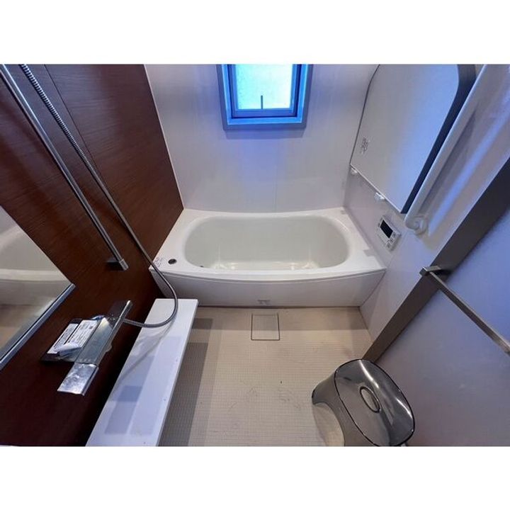 エルグランデ笠寺駅前301の風呂