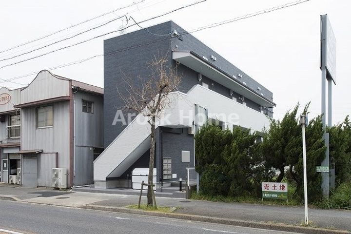 lapislazuli「ラピスラズリ」203の外観