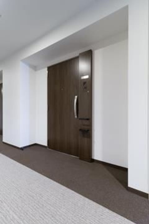 プレノ清澄庭園の玄関