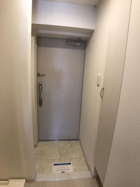 ケイウッドハウスの玄関