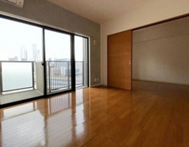 ES-Grande Umedakita301の居間