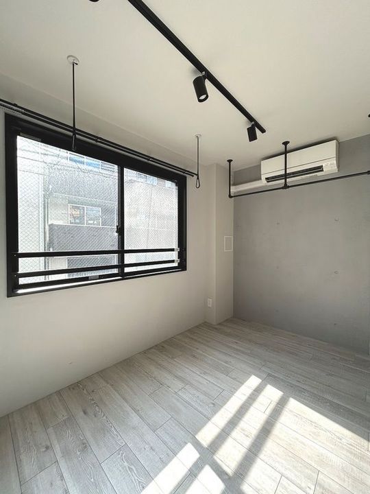 LIVEFLAT門前仲町の内装