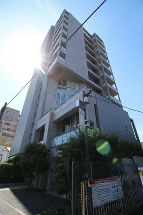 カスタリア中延の外観