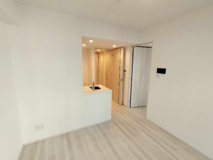 シーズンフラッツ上野稲荷町の居間