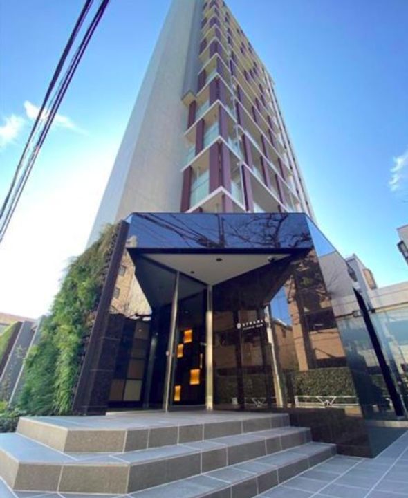 シュトラーレ神山町の外観