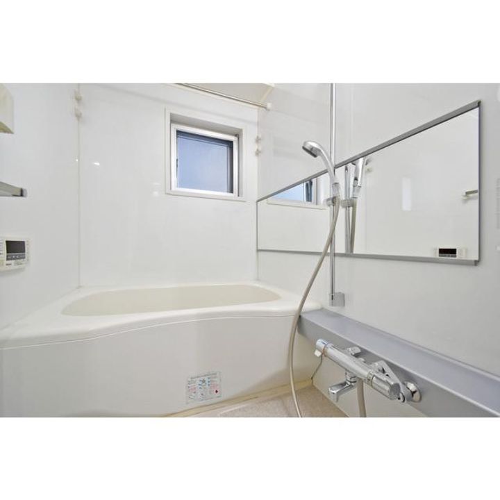 ルクレ堺筋本町レジデンスの風呂