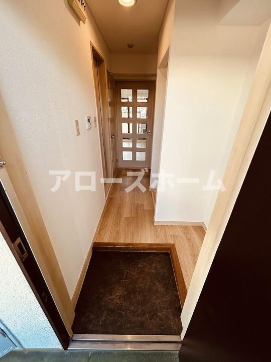 兵庫県神戸市西区南別府3丁目(マンション)の賃貸物件の玄関