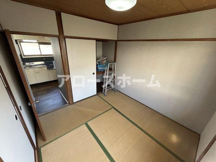 岡の上ハイツの内装