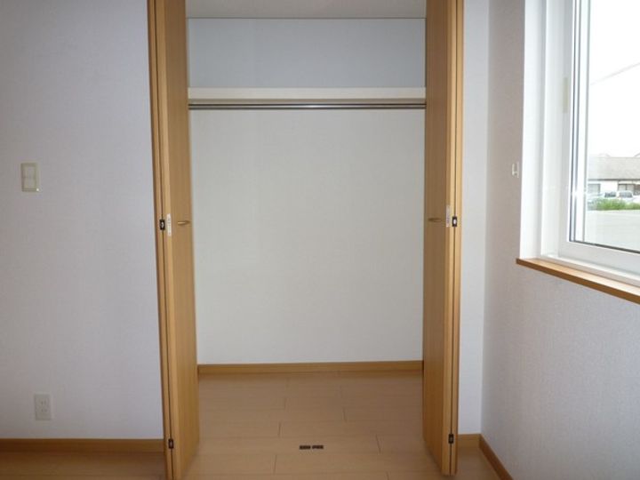 滋賀県長浜市口分田町の賃貸アパートの内装