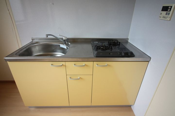 滋賀県長浜市朝日町の賃貸アパートのキッチン