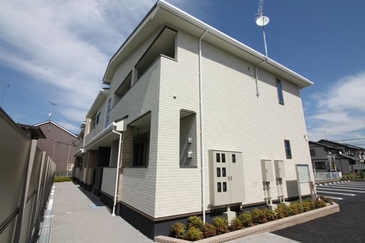滋賀県長浜市新庄寺町の賃貸アパートの外観