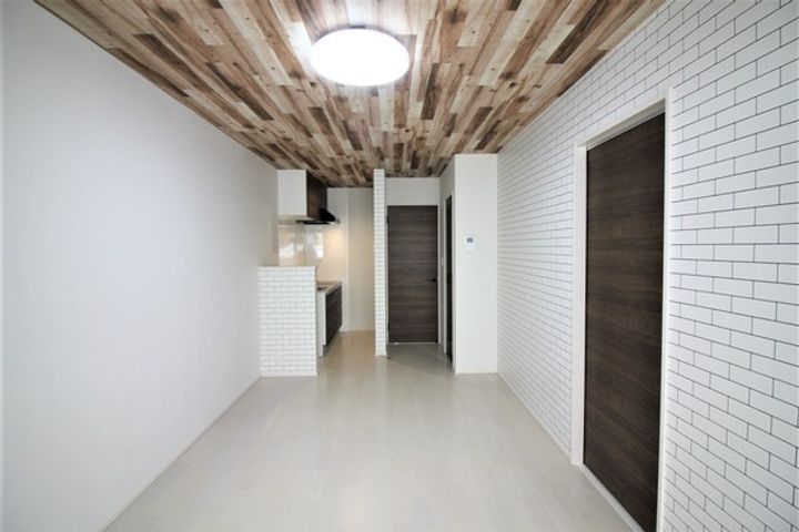 滋賀県長浜市宮司町の賃貸アパートの居間