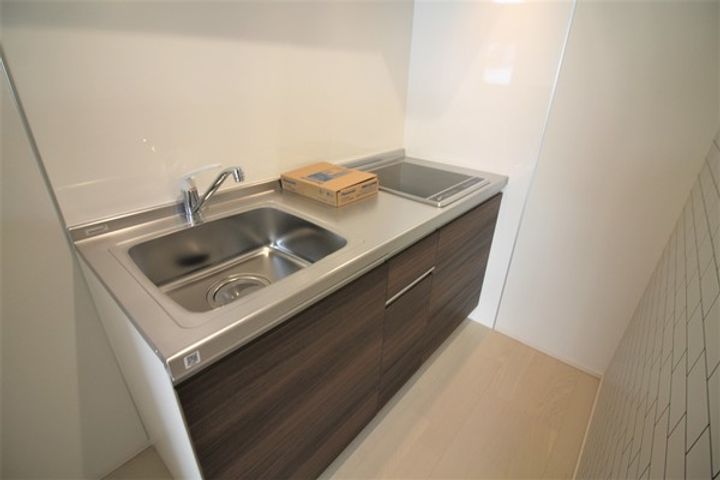 滋賀県長浜市宮司町の賃貸アパートのキッチン