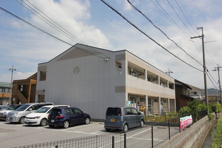 滋賀県米原市高溝の賃貸マンションの外観