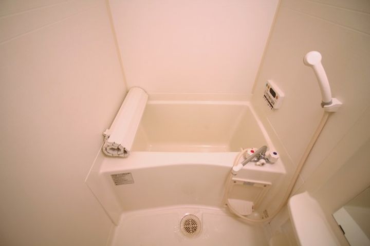 滋賀県長浜市内保町の賃貸マンションの風呂