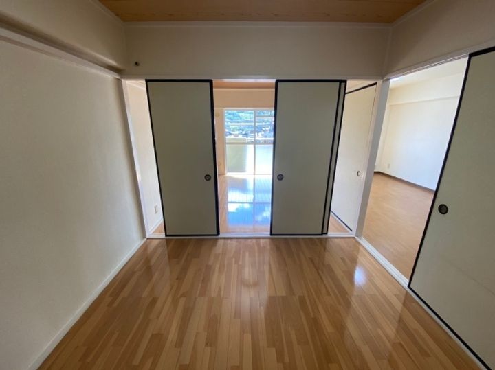 滋賀県米原市下多良2丁目の賃貸マンションのその他画像