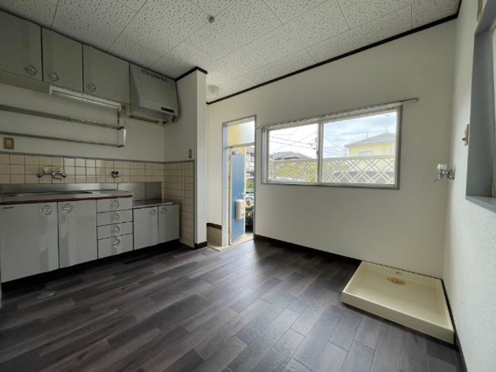 滋賀県長浜市十里町の賃貸アパートの居間