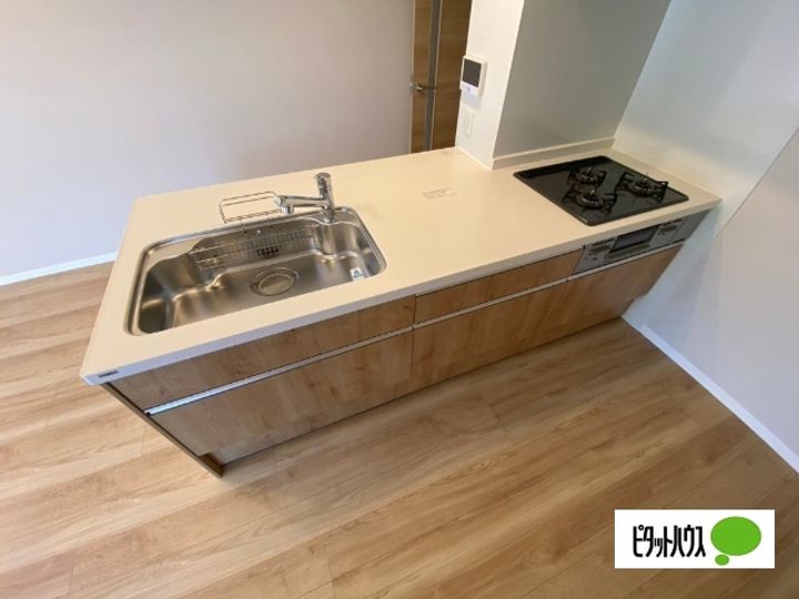 滋賀県長浜市八幡中山町の賃貸マンションのキッチン