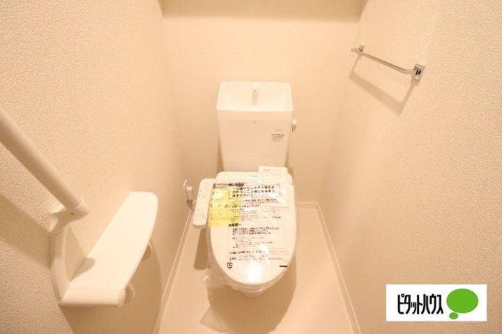 滋賀県近江八幡市中村町の賃貸マンションの内装
