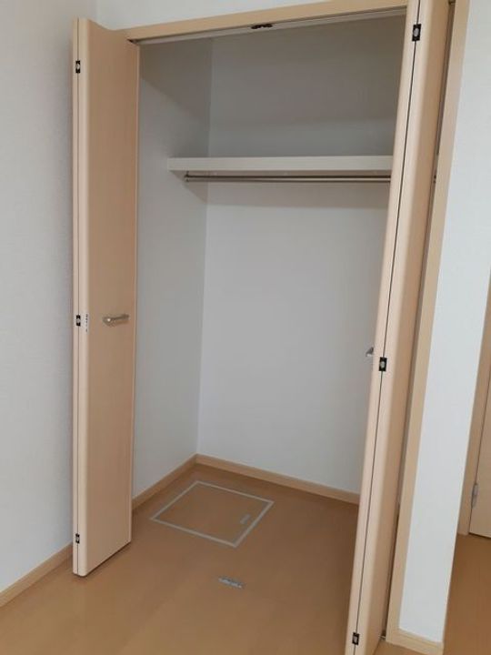 アーラ・ピッコロの内装