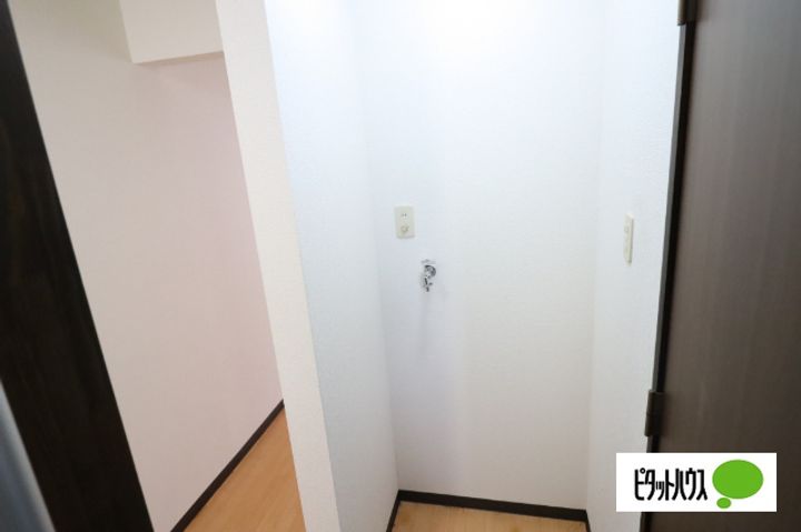 滋賀県近江八幡市鷹飼町北2丁目の賃貸アパートの内装