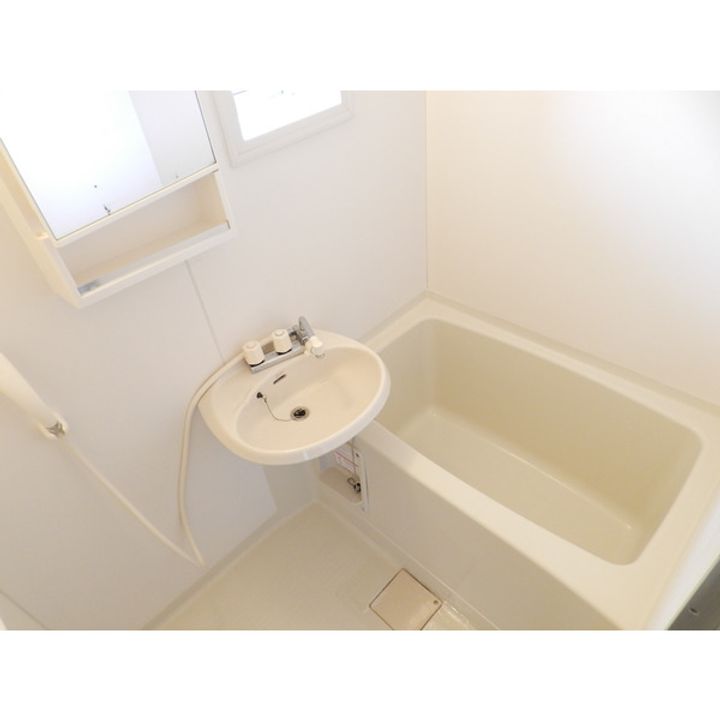 滋賀県近江八幡市鷹飼町北1丁目の賃貸アパートの風呂