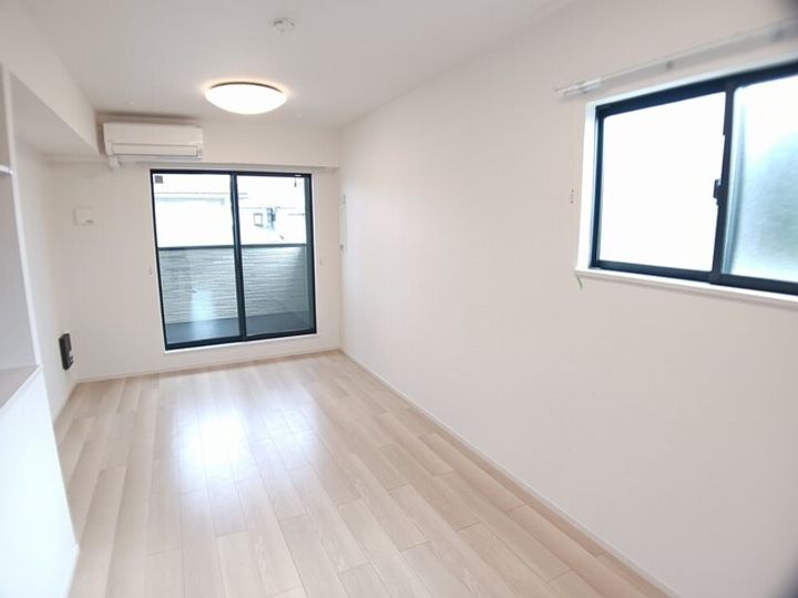 ソレイユカヤノⅥの居間