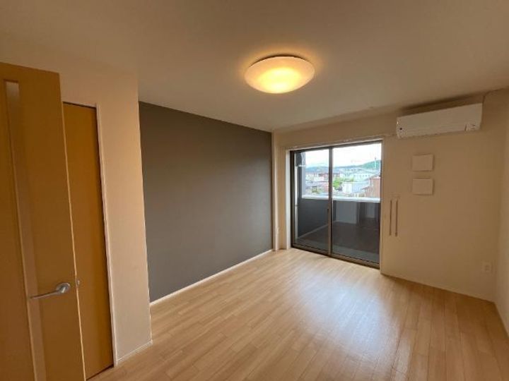 フェニックスⅡの居間