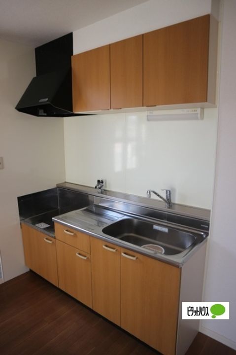 滋賀県野洲市野洲の賃貸アパートのキッチン