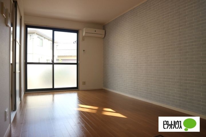 滋賀県野洲市野洲の賃貸アパートの居間