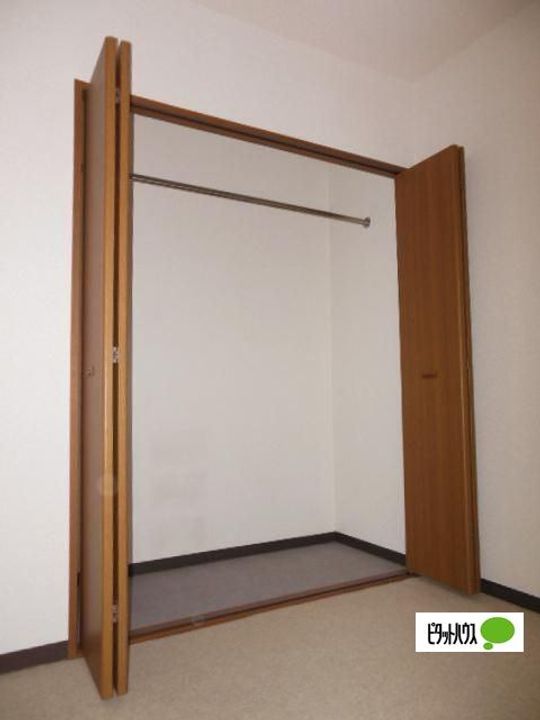 滋賀県東近江市佐野町の賃貸マンションの内装