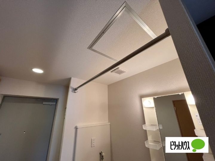 滋賀県野洲市久野部の賃貸マンションの内装
