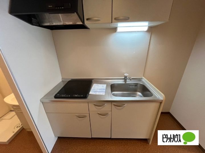 滋賀県野洲市久野部の賃貸マンションのキッチン