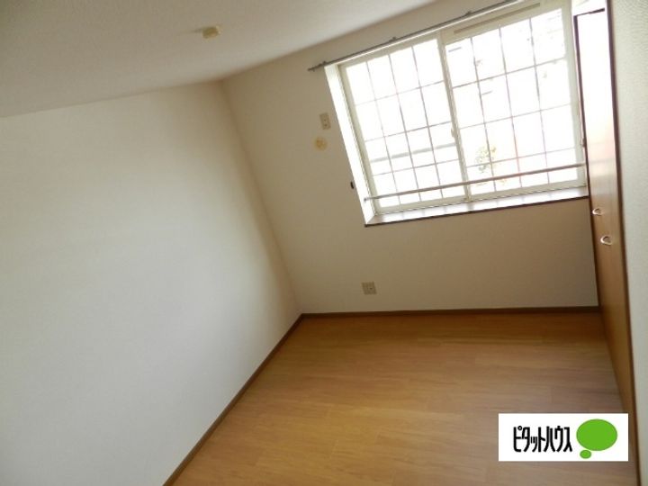 滋賀県近江八幡市堀上町の賃貸アパートの内装