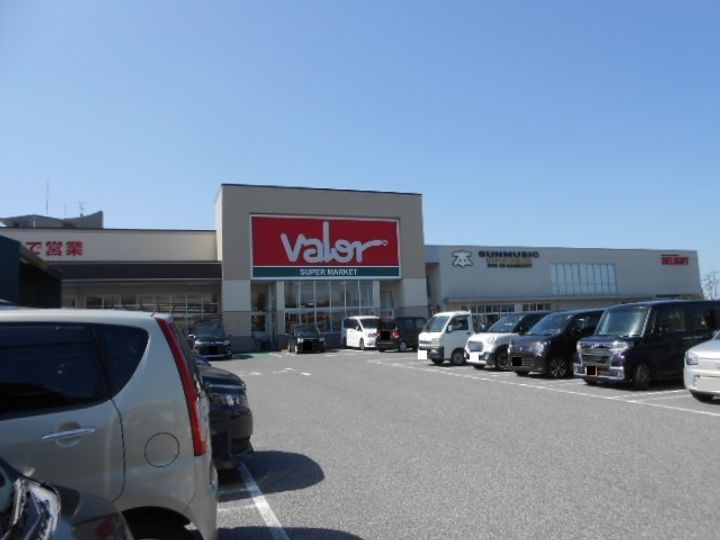 プラシード沖野の周辺