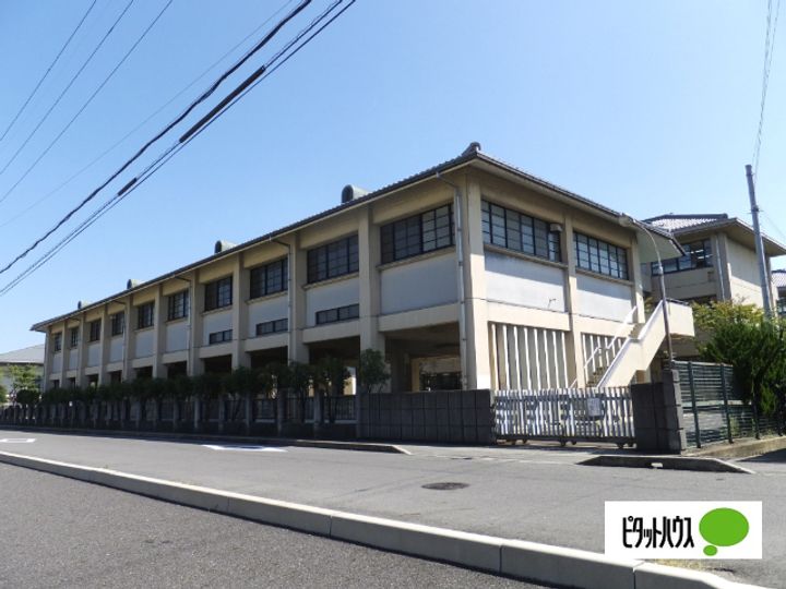 滋賀県近江八幡市鷹飼町北1丁目の賃貸アパートの周辺