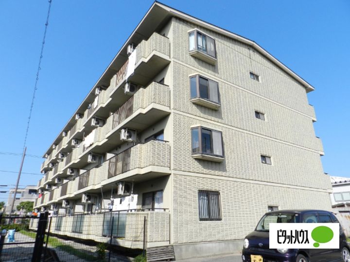 滋賀県近江八幡市鷹飼町北1丁目の賃貸マンションの外観