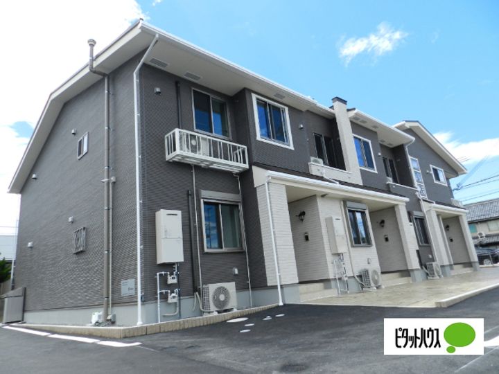 滋賀県近江八幡市千僧供町の賃貸アパートの外観