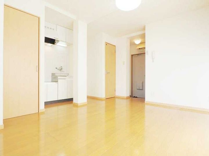 コーポ栄典の居間